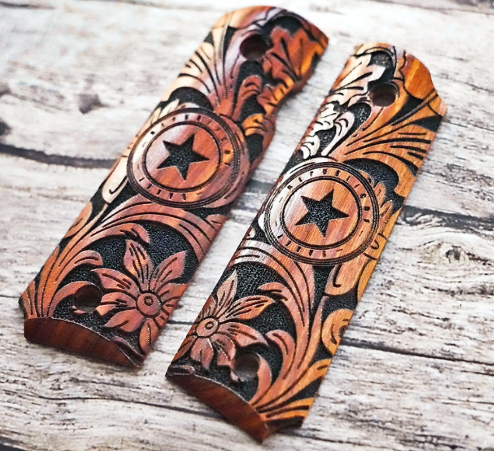 FCW 1911 手彫り木製グリップ