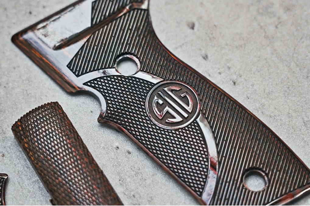 FCW SIG P320 M17/M18 AXG ダークブラウン ウッドグリップ - TYPE C