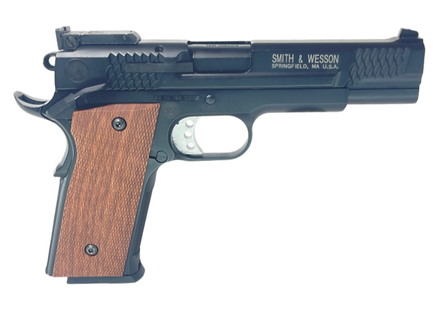 FCW x DOUBLE BELL パフォーマンスセンター M945 GBBピストル (BK)