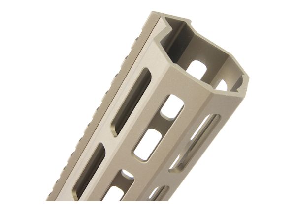 Angry Gun MK16 ハンドガード Gen 2 (Mlok 10.5インチ、Sopmod Block III、アルミニウム / アルミ) - DDC