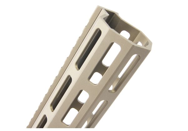 Angry Gun MK16 ハンドガード Gen 2 (Mlok 13.5インチ、Sopmod Block III、アルミニウム / アルミ) - DDC