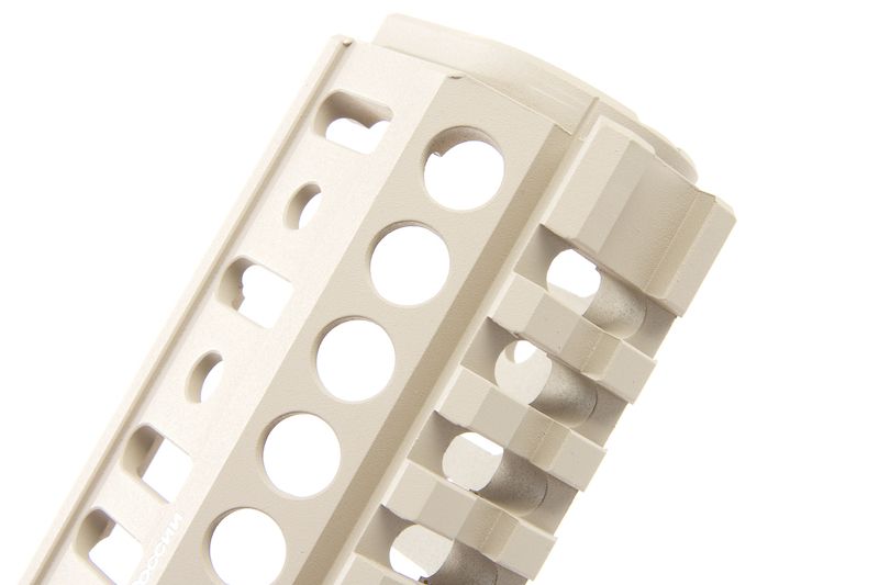 5KU AK ロワーハンドガード(Zenitco B-10U)LCT / GHK AKシリーズ(AKS74Uをを除く(をのぞく))用 - タン