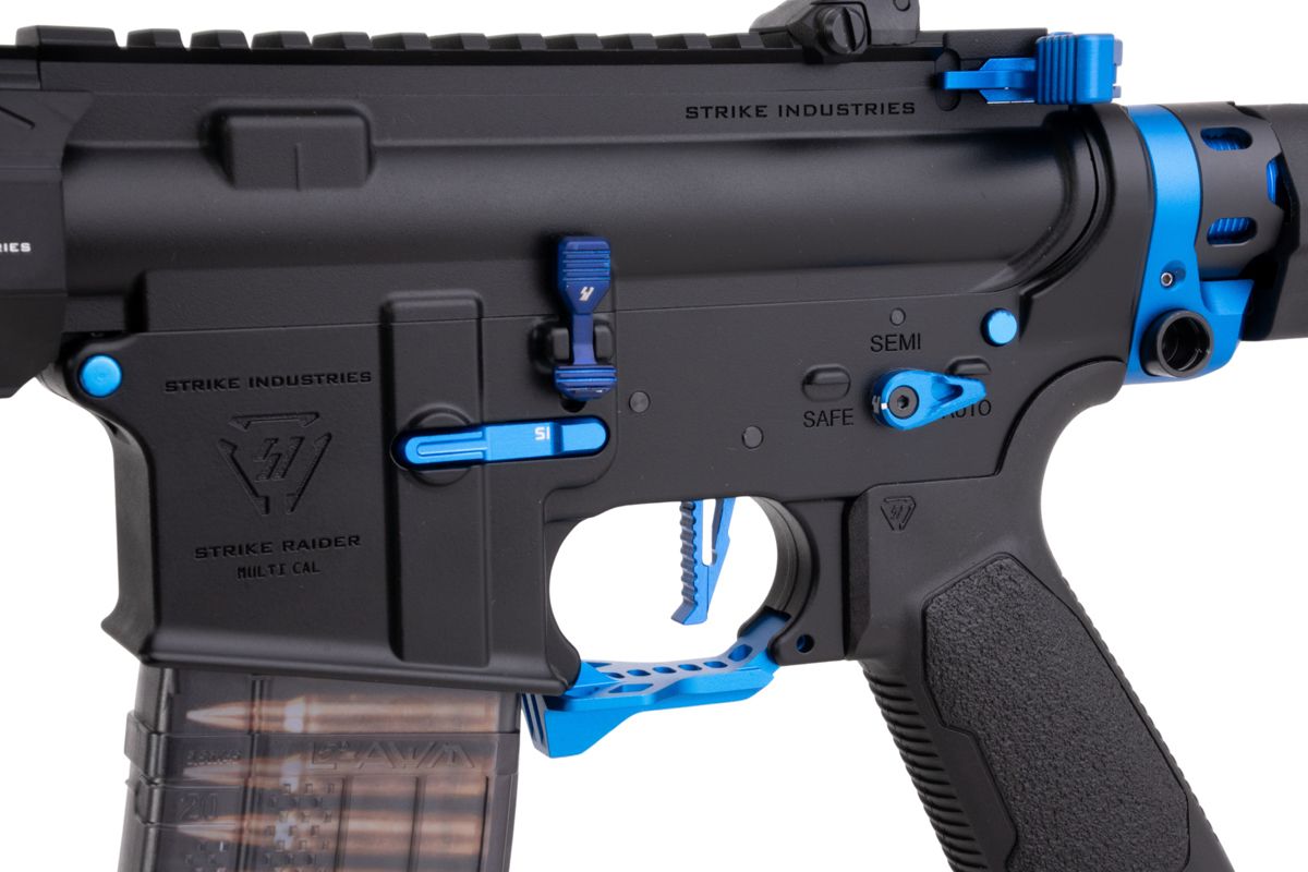 EMG STRIKE INDUSTRIES AR ストライク レイダー カービン GBB M4 ライフル (CYMA CGS システム) - 13.5 インチ BK / BL