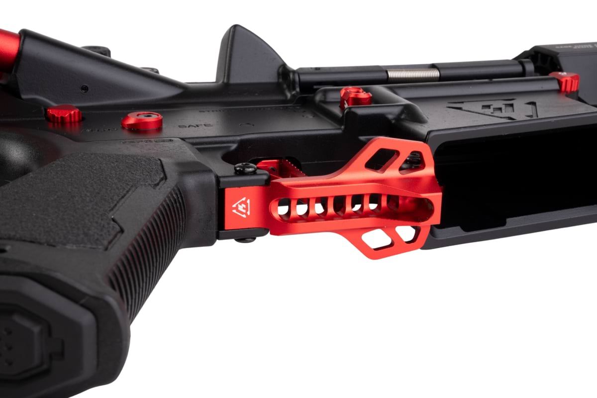 EMG STRIKE INDUSTRIES AR ストライク レイダー カービン GBB M4 ライフル (CYMA CGS システム) - 13.5 インチ BK / RD