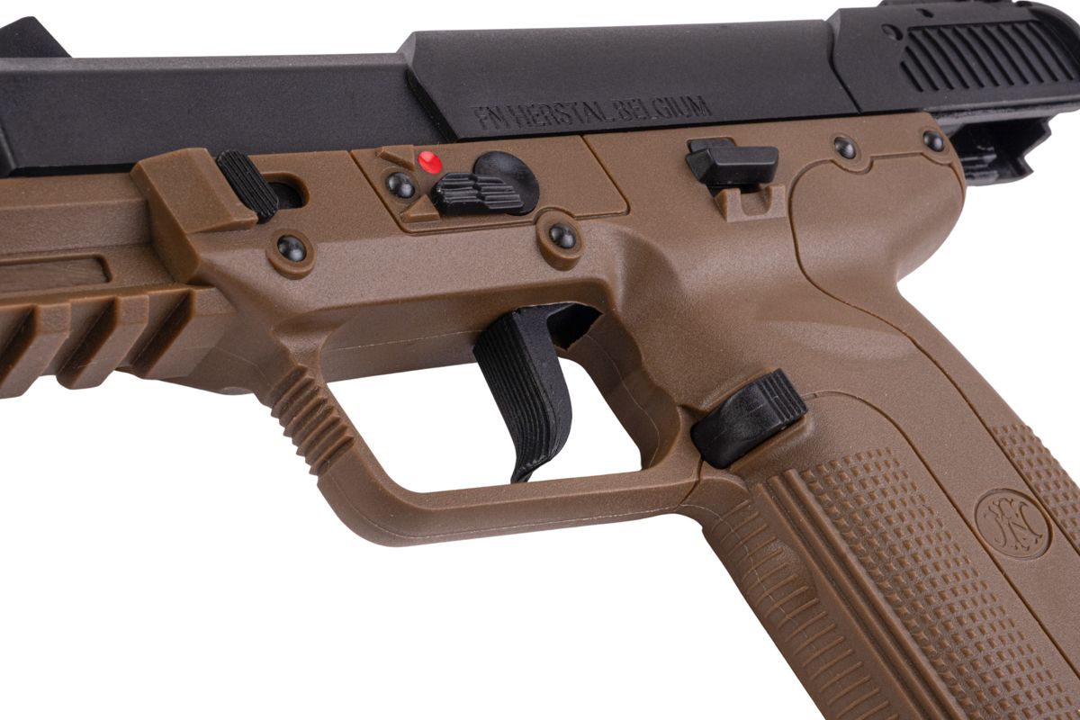 Cybergun FN ハースタル ライセンス ファイブセブン (FN5-7) GBB エアソフトピストル - タン