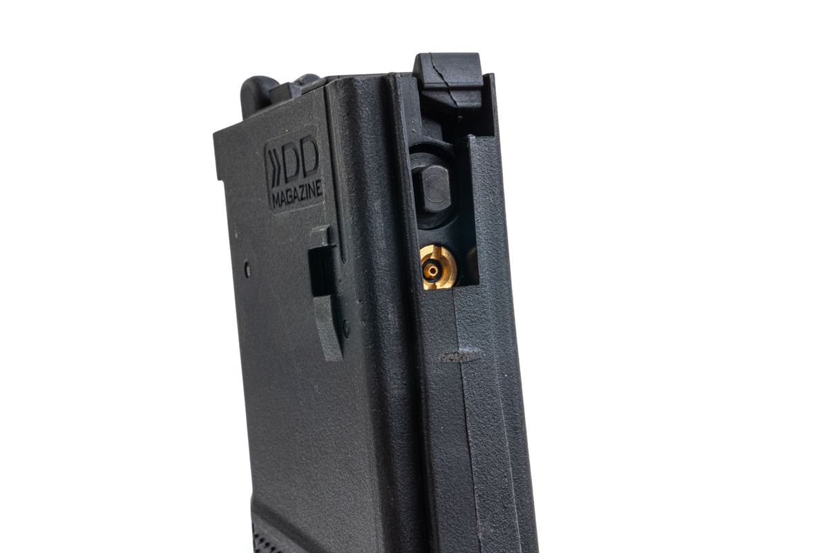 EMG ダニエル・ディフェンス M4A1 RIS II GBB エアソフトライフル (BK/FDE、Double Eagle製)