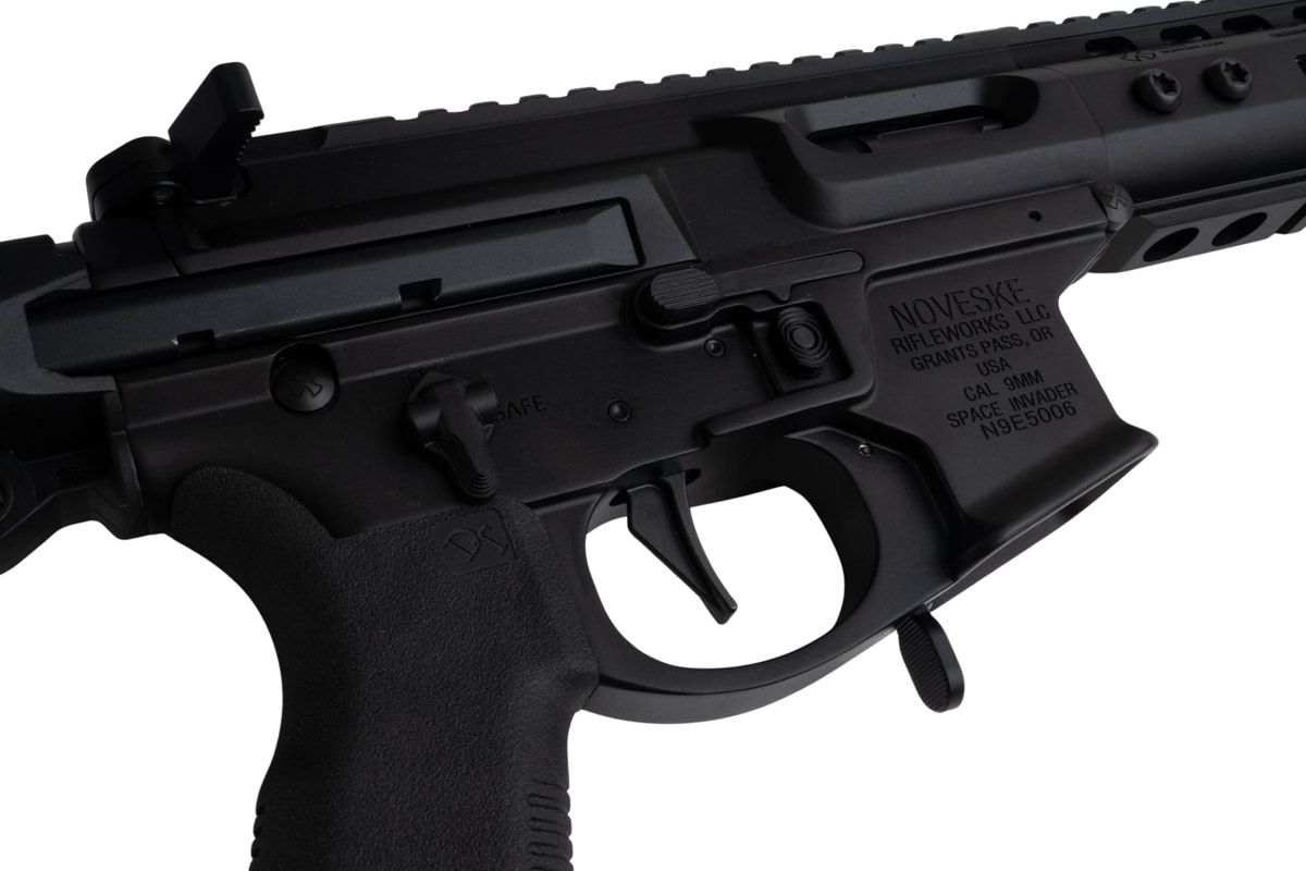 EMG Noveske N9 SPACE INVADER 8.5インチ エアソフトガン GBB ライフル (MWS システム) Dytac製 - BK