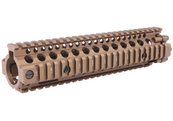 EMG ダニエルディフェンス 9.5インチ M4A1 RIS II エアソフトハンドガード (CNCアルミニウム / アルミ) - DE