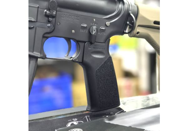 BJ TAC Gスタイル A17 ピストルグリップ M4 GBB エアソフトガン用 - ブラック-AIRSOFT GOGO エアガン・サバゲー用品通販