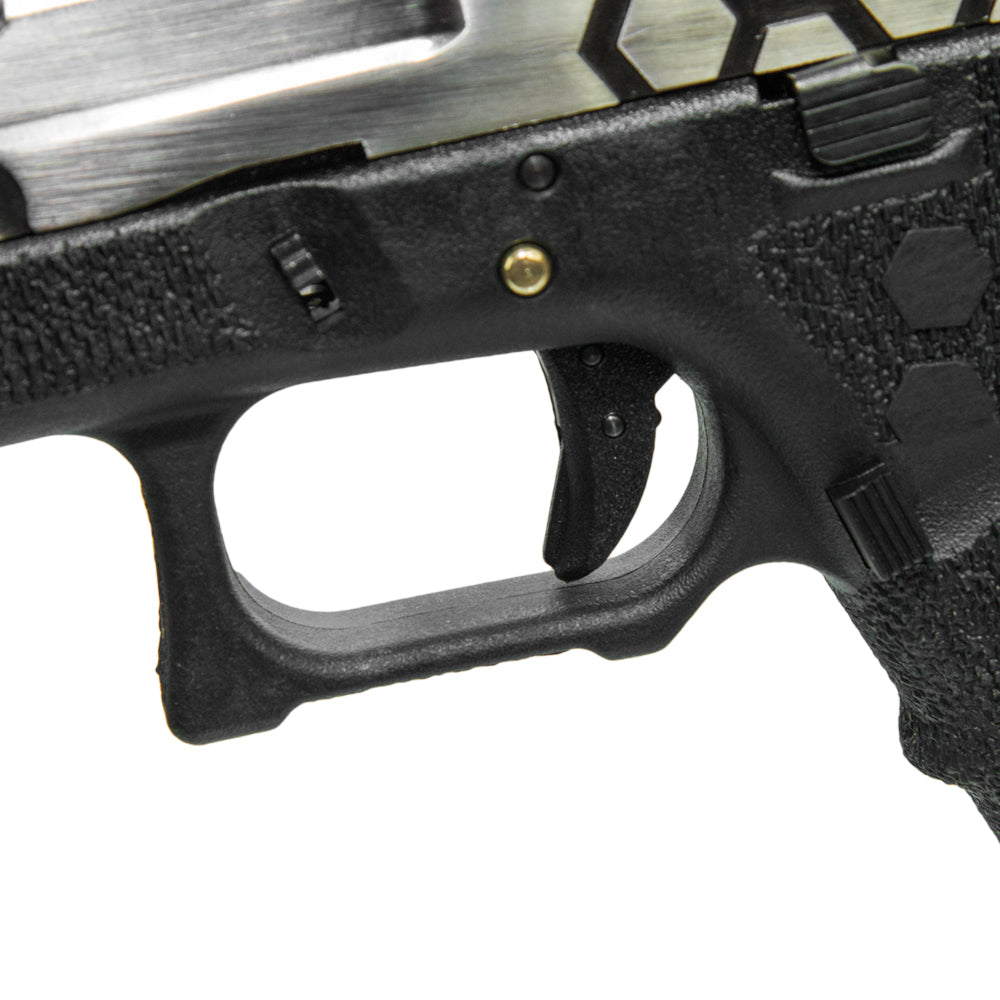 AW CUSTOMのカスタム HEXカット G17 GBB ガスブローバック(2TONE シルバー, ブラック)
