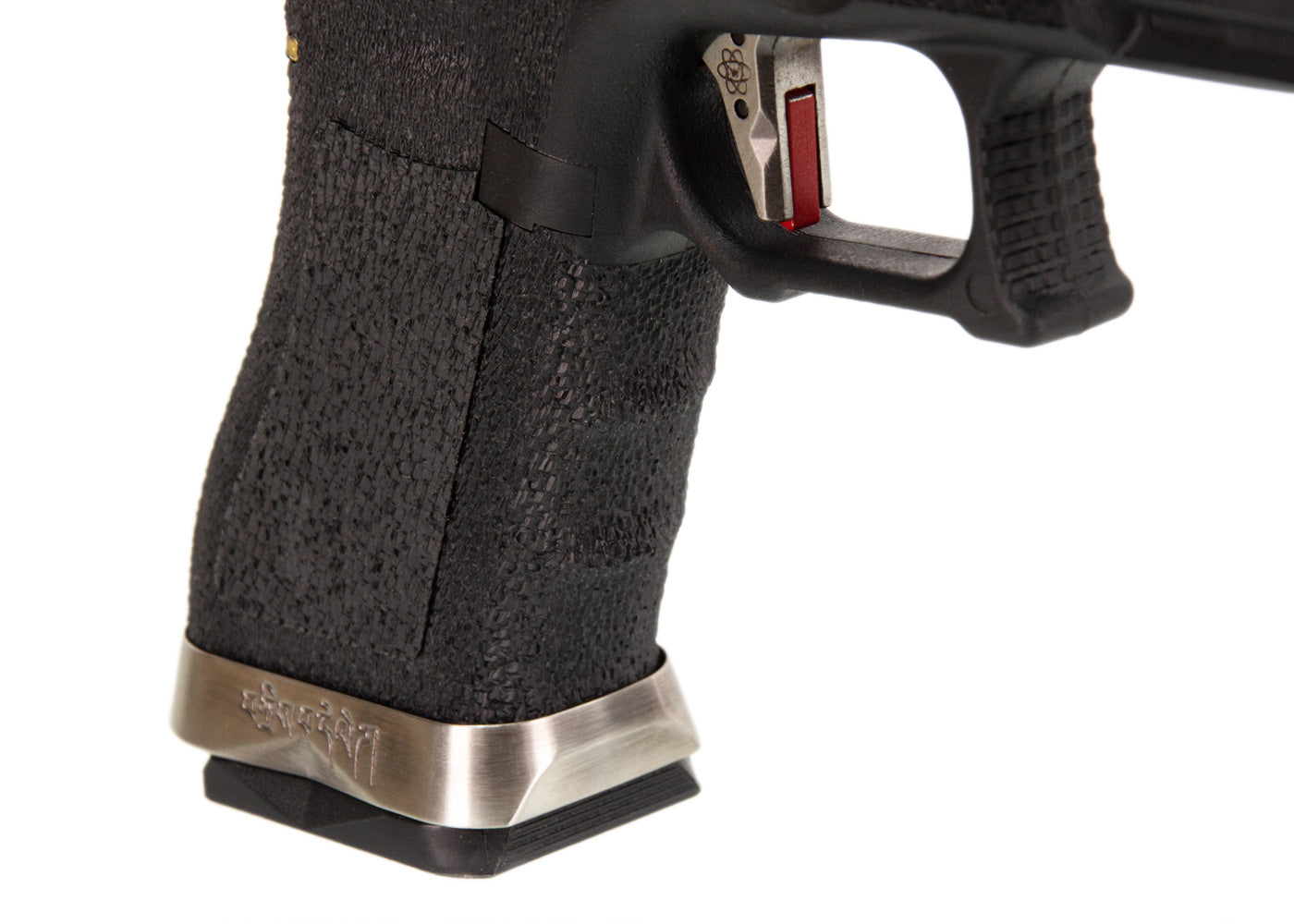 WE G18C T3モデル ガスブローバック (色:黒/ 銀/ 金 )