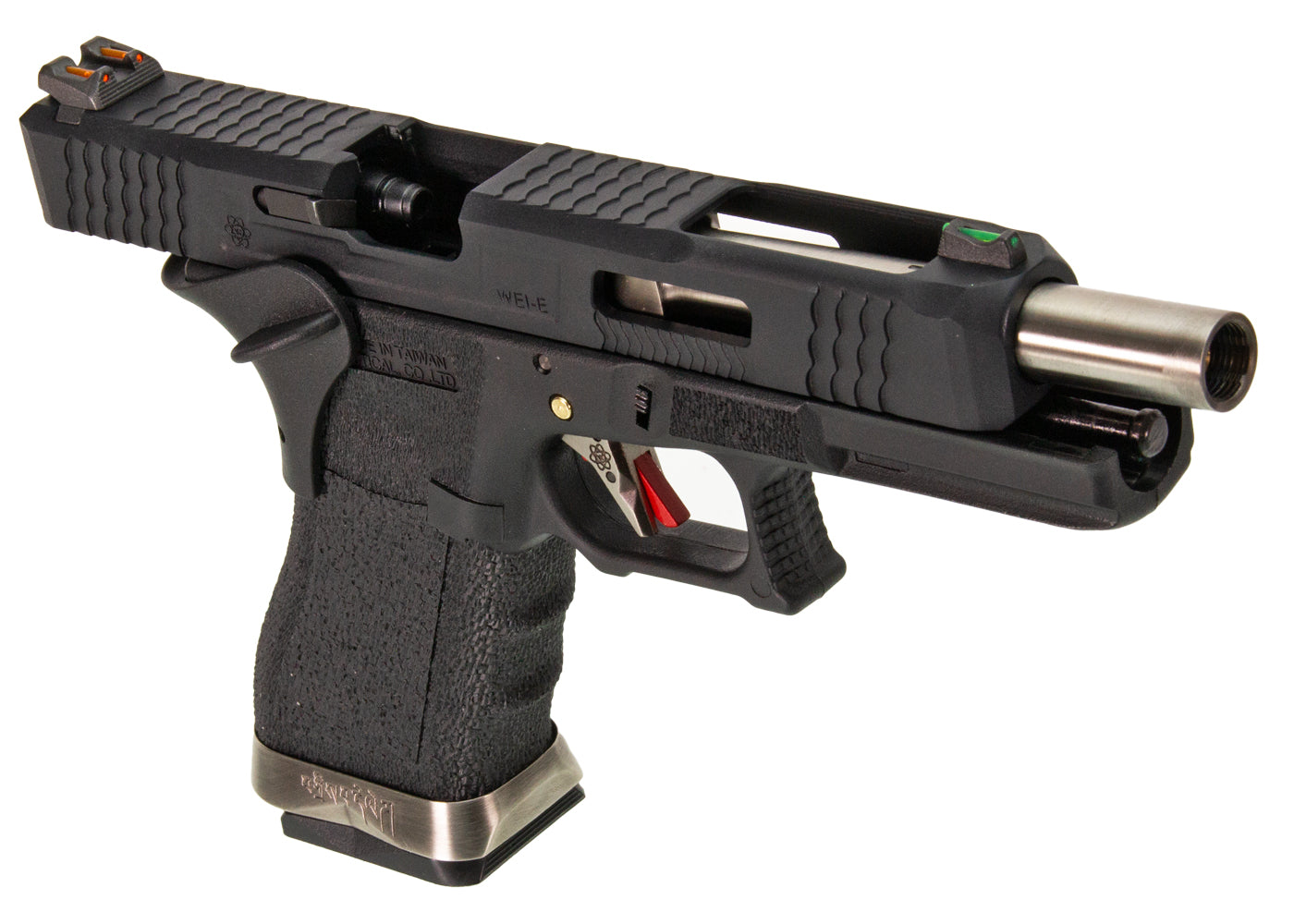WE G34 T5 ガスブローバック (シルバーアウターバレル、ブラックフレーム)