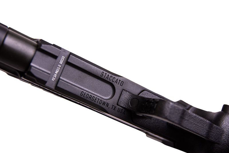 EMG 6MM プロショップ スタッカート P 2011 コンペンセイター付きガスエアソフトピストル - BK (R611-2) (ARMY ARMAMENT 製)
