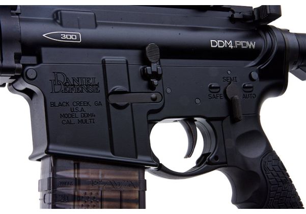 EMG ダニエル ディフェンス DDM4 PDW エアソフト GBB ライフル (CYMA CGS システム) - ブラック