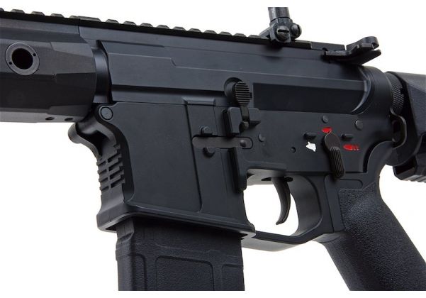 CYMA プラチナ M4 QBS (10 インチ M-LOK) エアガン AEG ライフル (CM097B)