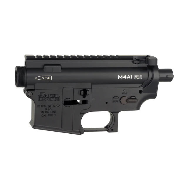 CYMA Daniel Defense M4A1 RIII レシーバーキット (M4 AEG 用) (M271-M4-BK) - ブラック