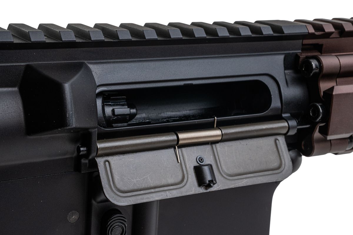 EMG ダニエル ディフェンス MK18 GBB エアソフト ライフル (BK/FDE、Double Eagle製)