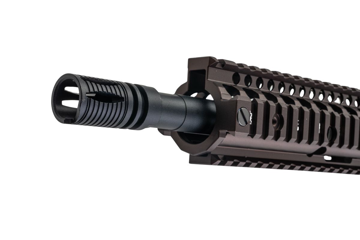 EMG ダニエル・ディフェンス M4A1 RIS II GBB エアソフトライフル (BK/FDE、Double Eagle製)