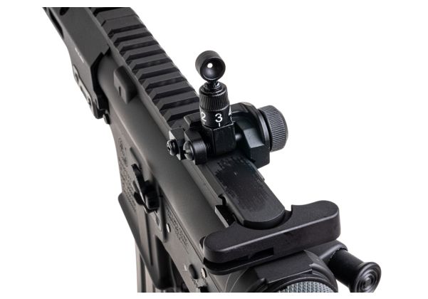 E&C COLT MK16 URGI E-Boltシステム エアソフトEBBライフル（13.5インチ） - ブラック
