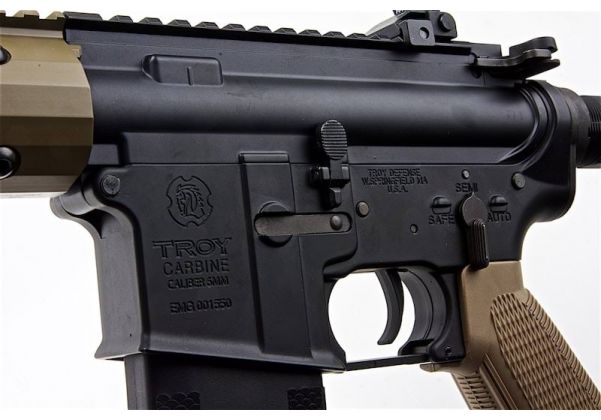 EMG TROY INDUSTRIES SOCC M4 AEG エアソフト ライフル (10.5 インチ RIS、DE、KING ARMS 製)