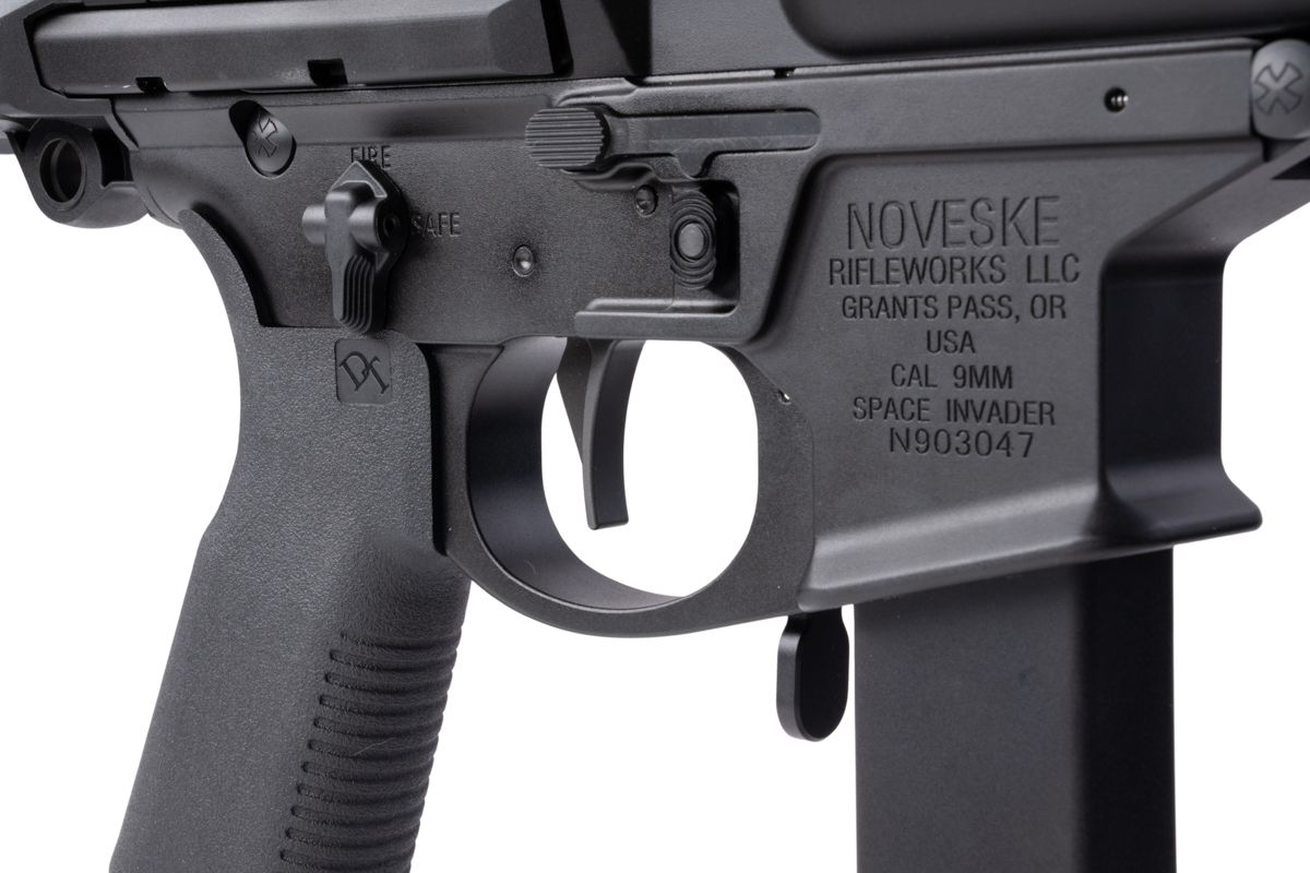 EMG Noveske N9 SPACE BABY 5.25インチ エアソフト GBB ライフル (MWS システム) Dytac 製 - BK