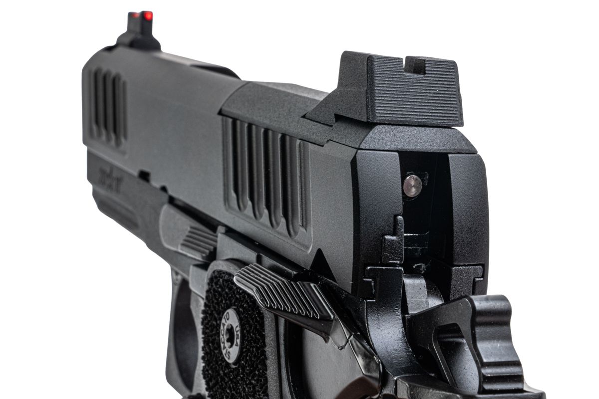 EMG Staccato ライセンス取得済み CS Compact 2011 GBB エアソフトピストル (モデル: マスターグリップ / CNC / グリーンガス) - BK