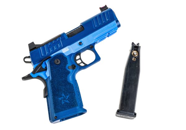 EMG Staccato ライセンス取得済み CS Compact 2011 GBB エアソフトピストル (モデル: Master Grip / Standa赤 / Green Gas) - ブルー
