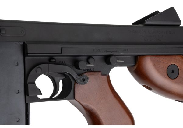 Cyber​​gun トンプソン社ライセンス取得済み M1A1 ミリタリー電動エアソフトライフル - リアルウッド製 (KING ARMS社製)
