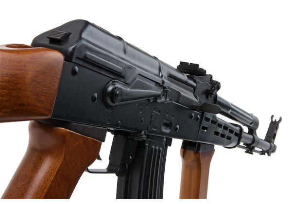 LCT AK LCKM-63 エアソフト電動ライフル（リアルウッド製パーツ付き）
