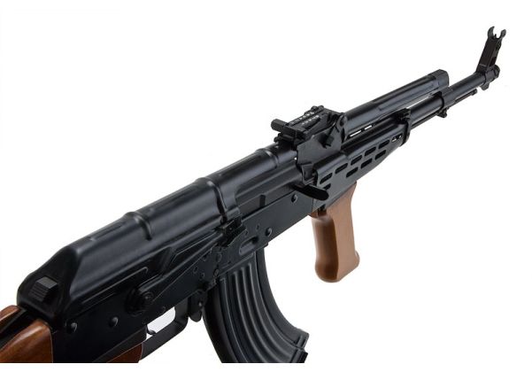 LCT AK LCKM-63 エアソフト電動ライフル（リアルウッド製パーツ付き）
