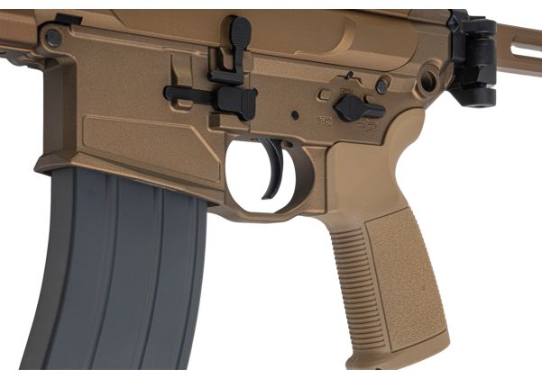 Salvo Precision MWS MCX Virtus 5.56 GBB エアソフトガン - 11.5インチ (マーキングなし) - ちゃいろ (ステンレススチールボルト)
