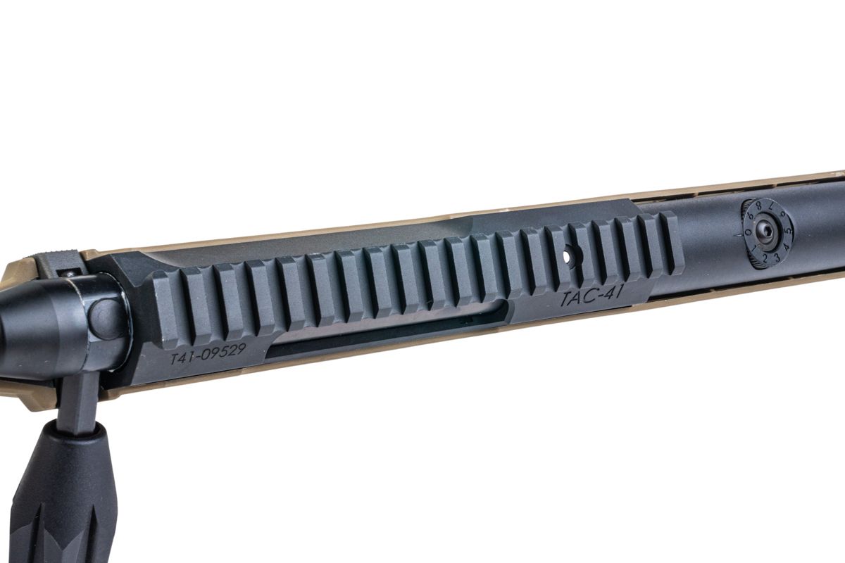 SilverBack TAC 41 L エアソフト ボルトアクションライフル、ライトシャーシ＆アルミストック（FDE）