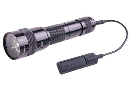 Maddog Customs タクティカルミリタリーオールドスクールスタイルモデル660フラッシュライト（M723/XM177用）（2026バージョン）
