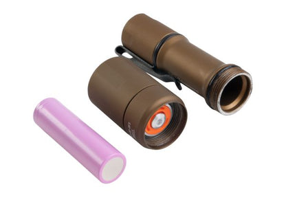 Cloud Defensive MCH-HC3 ハンドヘルド懐中電灯 - FDE-AIRSOFT GOGO エアガン・サバゲー用品通販