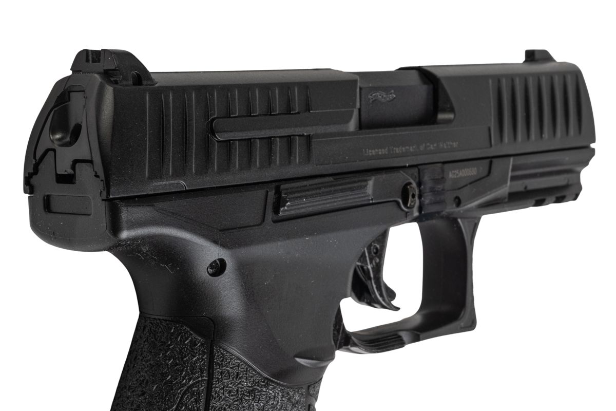 CrownワルサーPPQスプリングエアコッキングピストル（UmarexおよびCarl Waltherのライセンス製品）-AIRSOFT GOGO エアガン・サバゲー用品通販