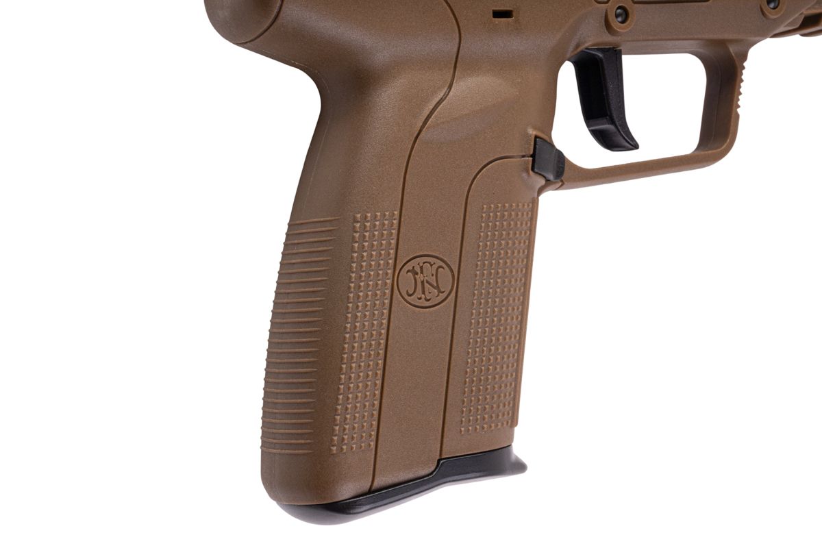 Cybergun FN ハースタル ライセンス ファイブセブン (FN5-7) GBB エアソフトピストル - タン-AIRSOFT GOGO エアガン・サバゲー用品通販