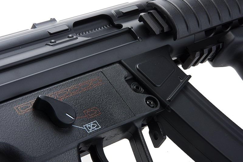 CYMA MP5A4 RIS エアソフト電動ライフル (CM041B) - Umarex社ライセンス商品-AIRSOFT GOGO エアガン・サバゲー用品通販