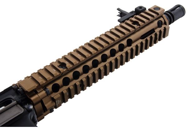 EMG Coltライセンス取得済み Daniel Defense 9インチ MK18 GBBR エアソフト M4 - BK/DE (King Arms製)-AIRSOFT GOGO エアガン・サバゲー用品通販