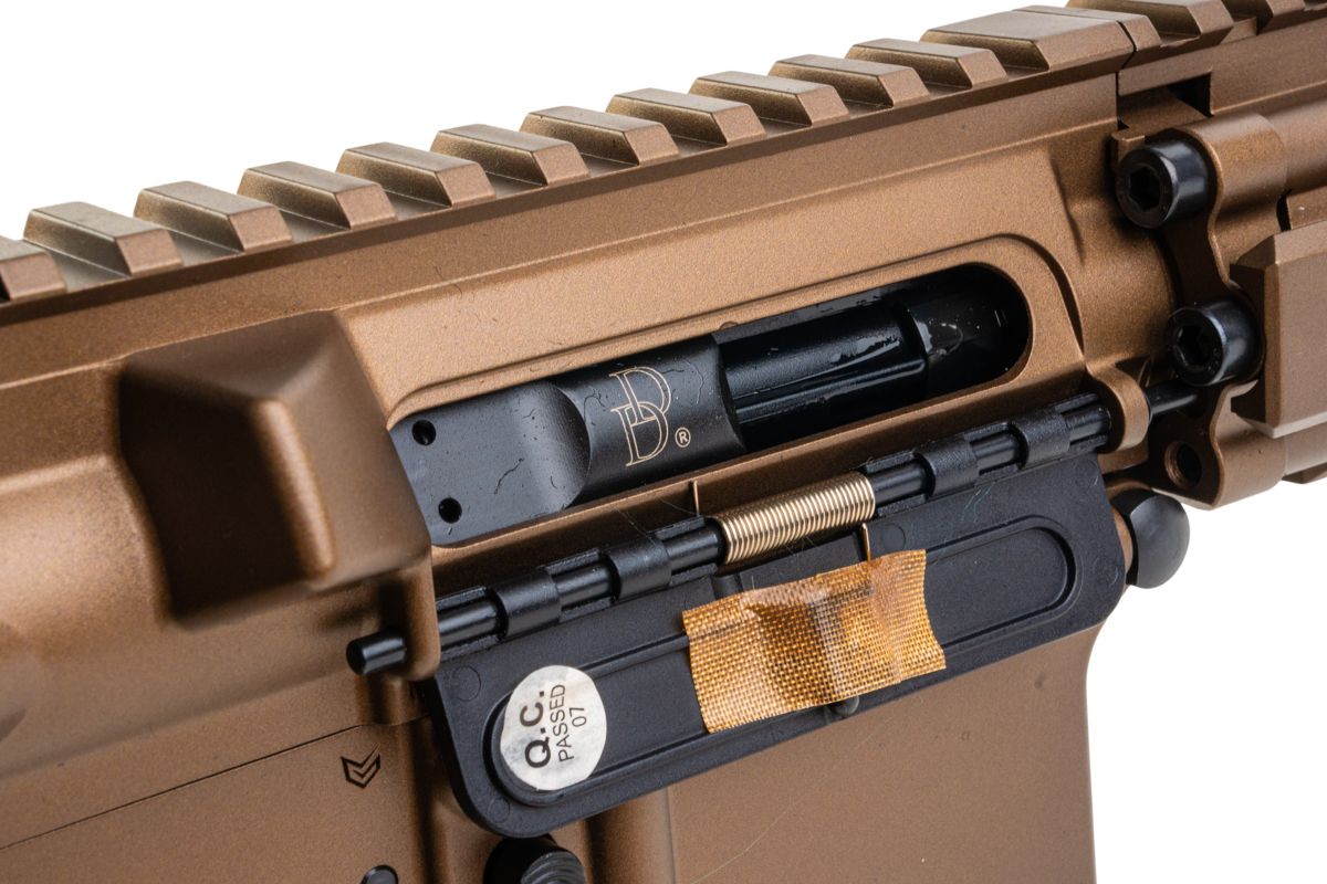 EMG Daniel Defense DDM4A1 FSP GBB エアソフト M4 ライフル (CYMA CGS システム) - ブロンズ-AIRSOFT GOGO エアガン・サバゲー用品通販