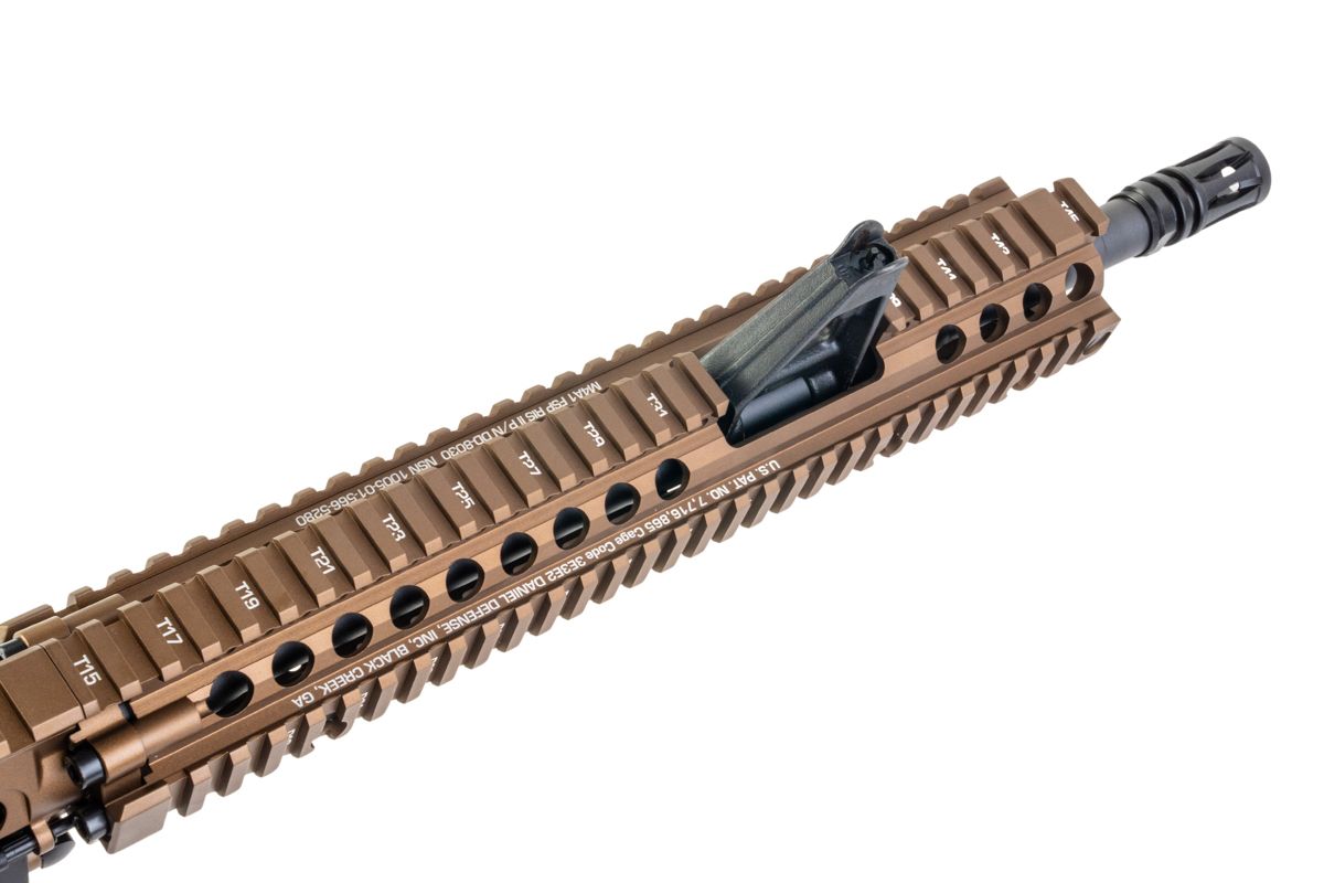 EMG Daniel Defense DDM4A1 FSP GBB エアソフト M4 ライフル (CYMA CGS システム) - ブロンズ-AIRSOFT GOGO エアガン・サバゲー用品通販