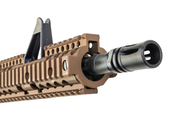 EMG Daniel Defense DDM4A1 FSP GBB エアソフト M4 ライフル (CYMA CGS システム) - ツートンカラー-AIRSOFT GOGO エアガン・サバゲー用品通販