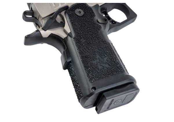 EMG Staccato ライセンス取得済み CS Compact 2011 GBB エアソフトピストル (モデル: Master Grip / Standa赤 / Green Gas) - TG-AIRSOFT GOGO エアガン・サバゲー用品通販