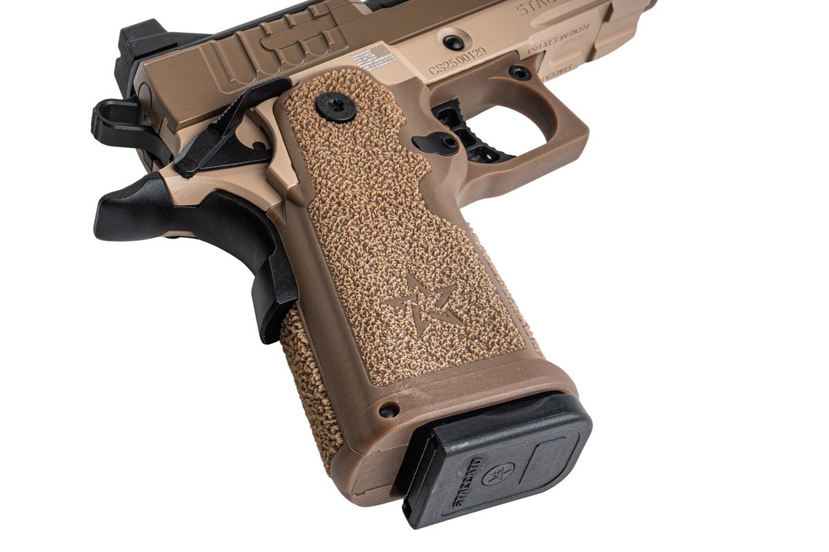 EMG Staccato ライセンス取得済み CS Compact 2011 GBB エアソフトピストル (モデル: Master Grip / Standard / Green Gas) - DE-AIRSOFT GOGO エアガン・サバゲー用品通販