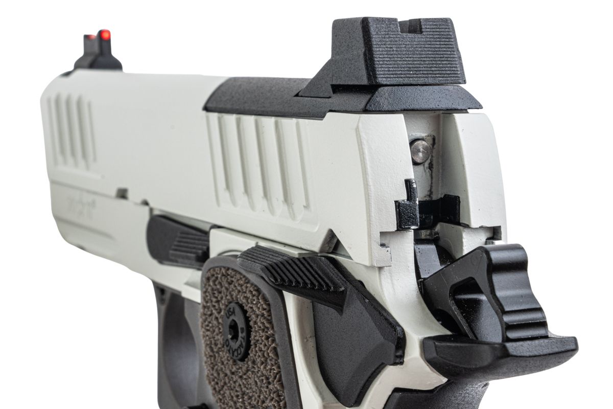 EMG Staccato ライセンス取得済み CS Compact 2011 GBB エアソフトピストル (モデル: Master Grip / Standard / Green Gas) - WH-AIRSOFT GOGO エアガン・サバゲー用品通販