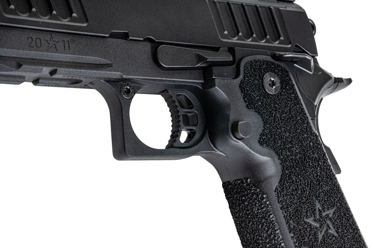 EMG Staccato ライセンス取得済み CS Compact 2011 GBB エアソフトピストル (モデル: マスターグリップ / CNC / グリーンガス) - BK-AIRSOFT GOGO エアガン・サバゲー用品通販