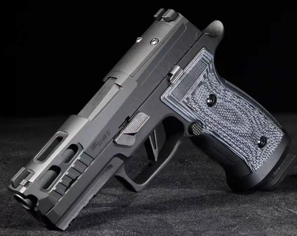 FCWウッドグリップ (FCW / マークスマン / ParaBellum GBBP) P320 AXG GBBP用 - ブルー-AIRSOFT GOGO エアガン・サバゲー用品通販