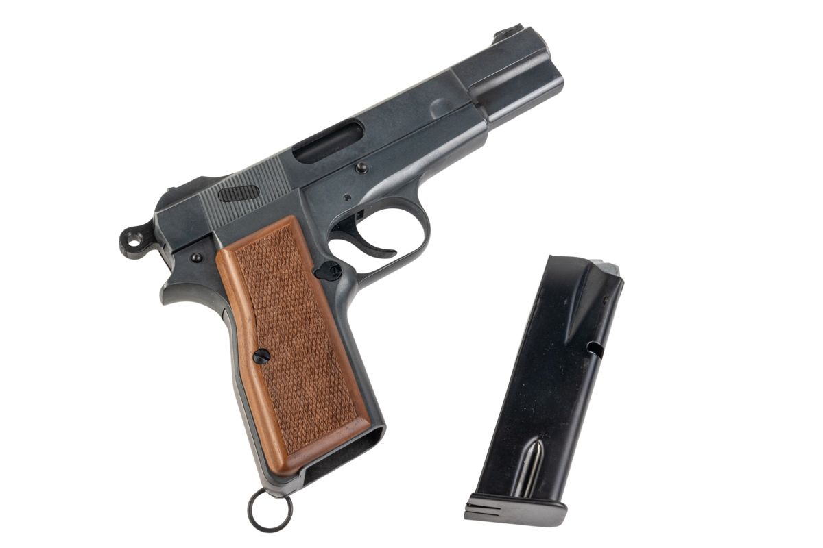 MARUSHIN 製ブローニング ハイパワー カナディアンモデルガン - 優れた重量感、木製グリップ付き-AIRSOFT GOGO エアガン・サバゲー用品通販