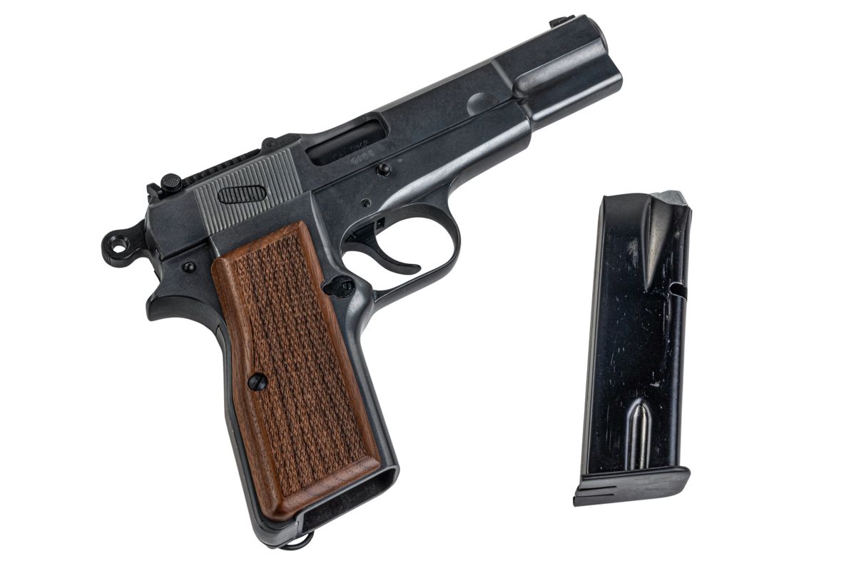 MARUSHIN ブローニング・ハイパワー軍用モデルガン - 優れた重量感、木製グリップ付き-AIRSOFT GOGO エアガン・サバゲー用品通販