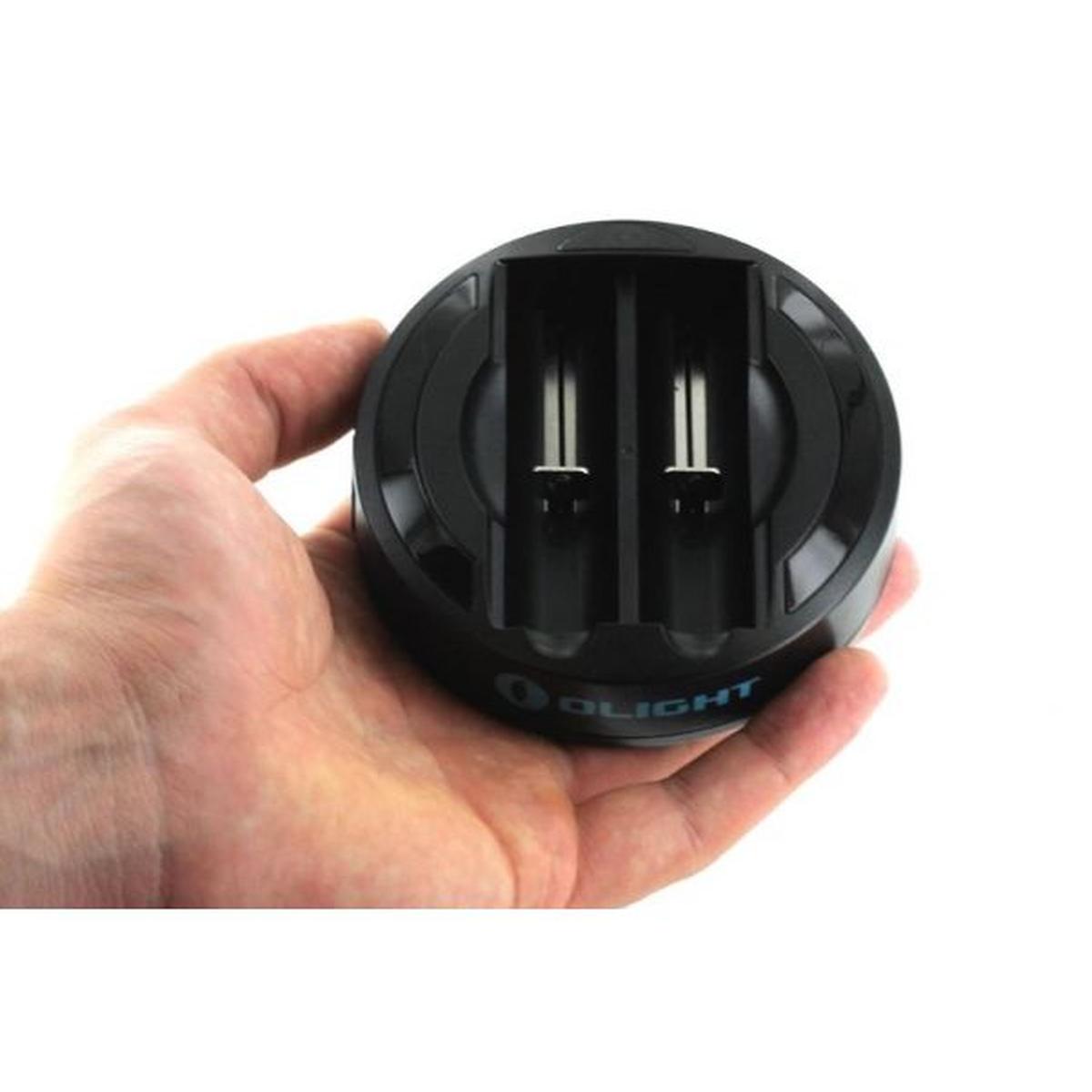 OLIGHT 2 ベイ ユニバーサル バッテリー充電器 (US)-AIRSOFT GOGO エアガン・サバゲー用品通販