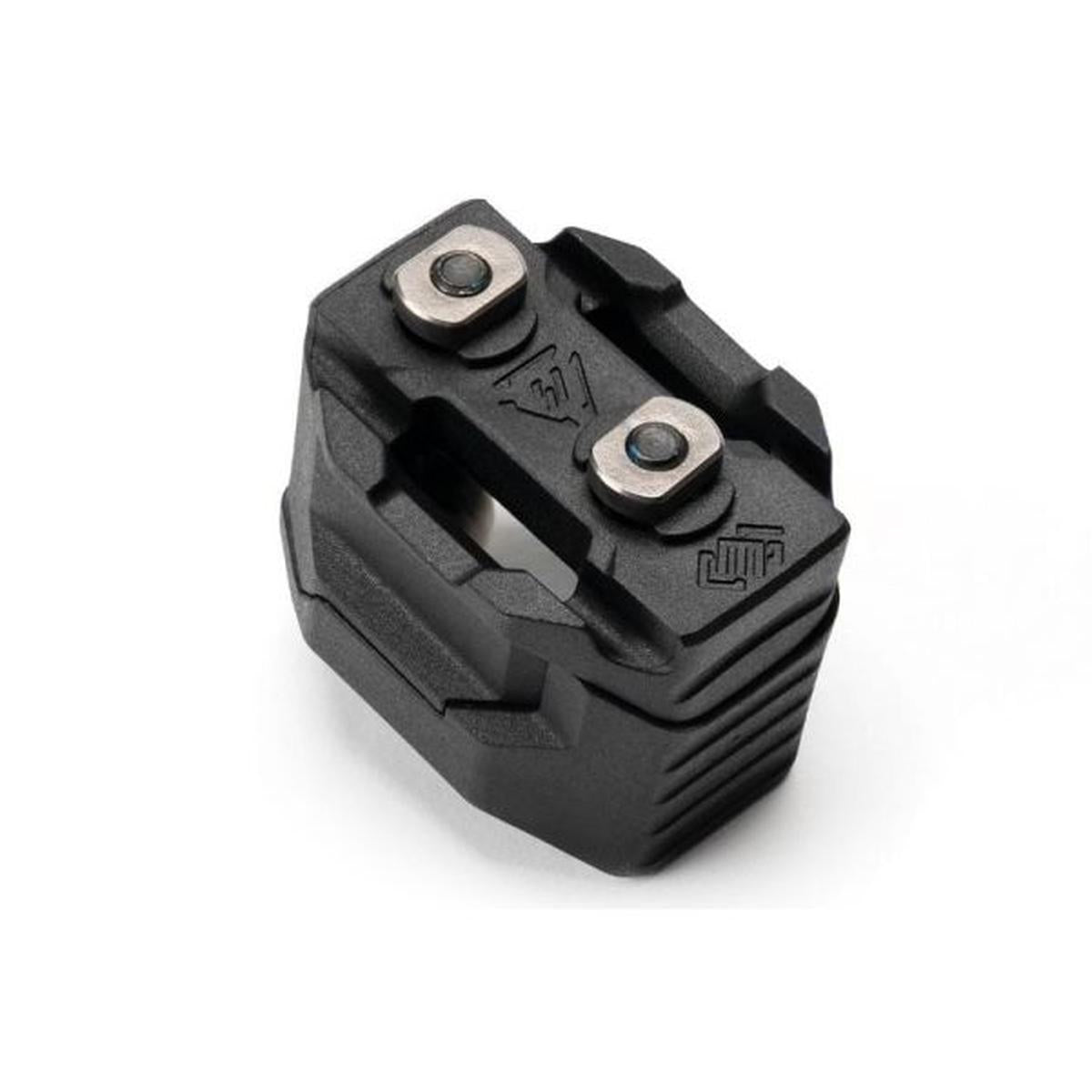 STRIKE INDUSTRIES スタックドアングルグリップ、ケーブル管理システム付き(ベース)-AIRSOFT GOGO エアガン・サバゲー用品通販